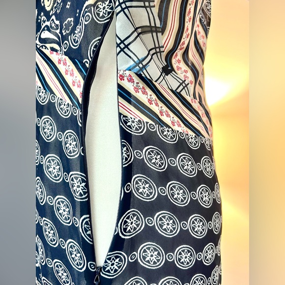 W Flattering Unique Patterned Blouse Size 14 - Picture 5 of 9